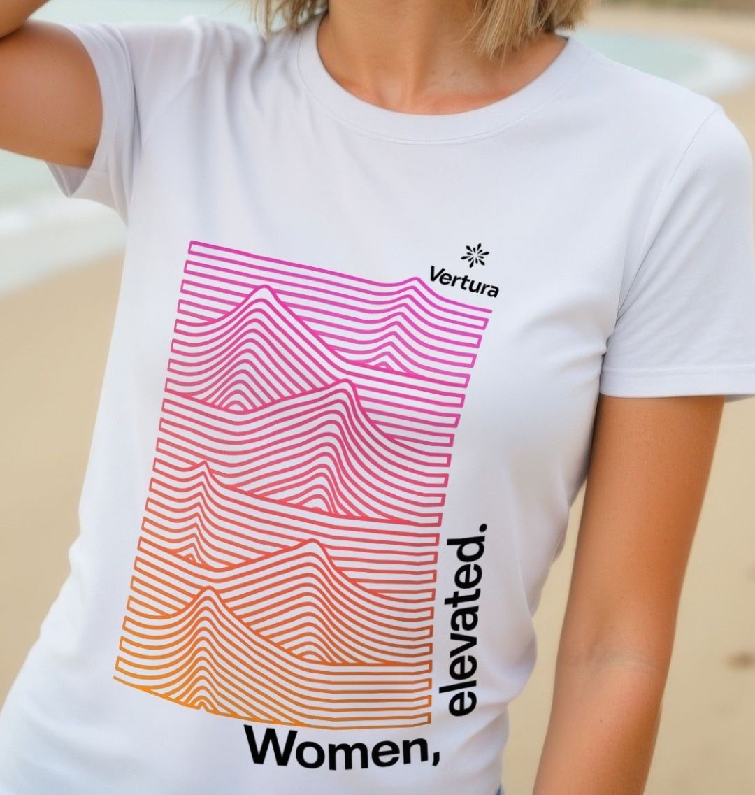 Women Elevated Relaxed T-Shirt - White - Vertura