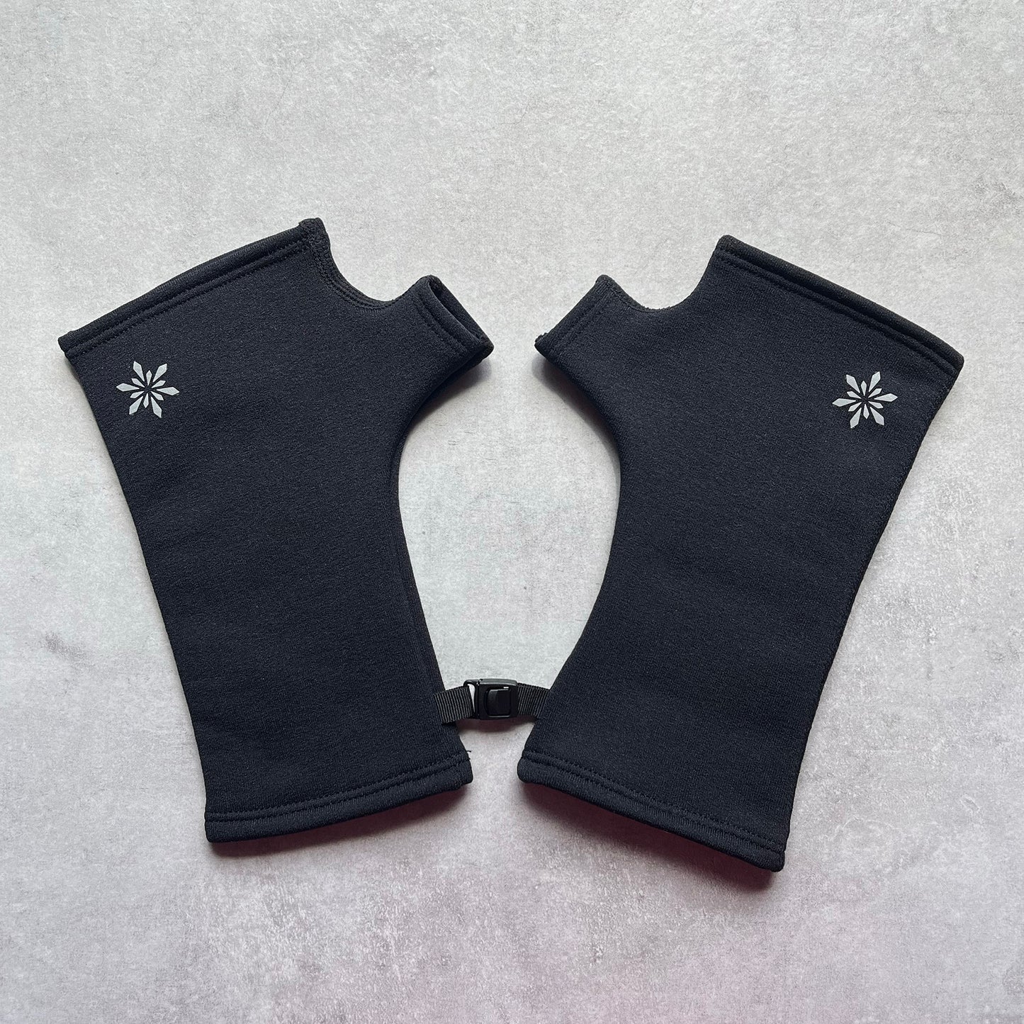 Women's Thermal Power Wrist Warmers - Vertura