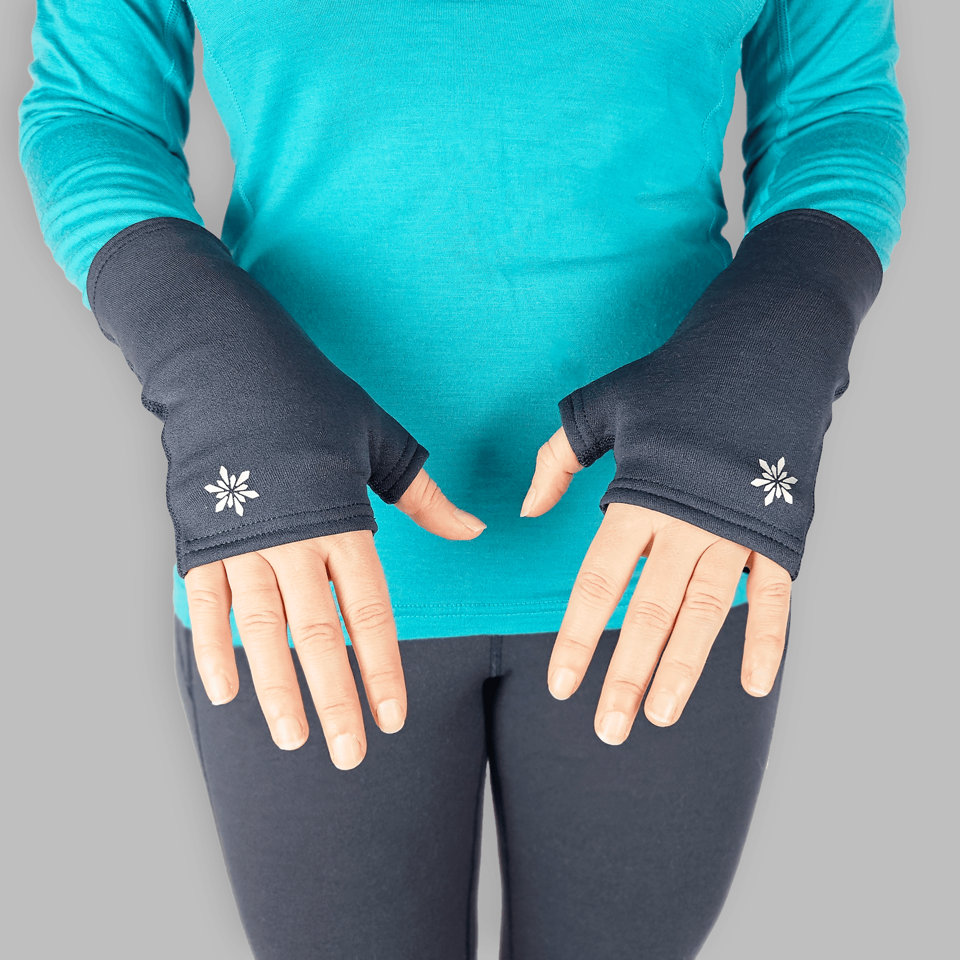 Women's Thermal Power Wrist Warmers - Vertura